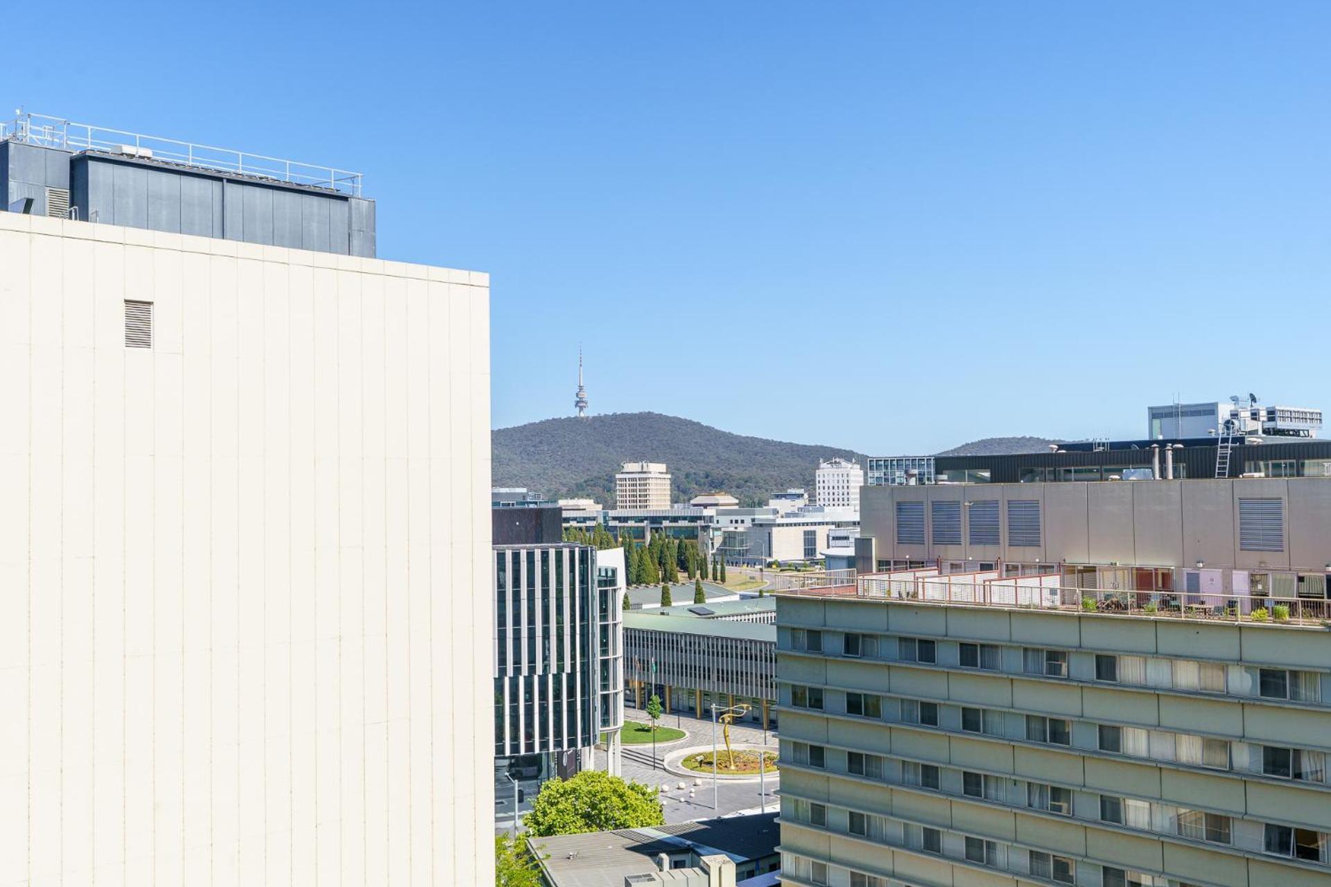 Apartment Serene 2br In The Radiant Of Civic Canberra