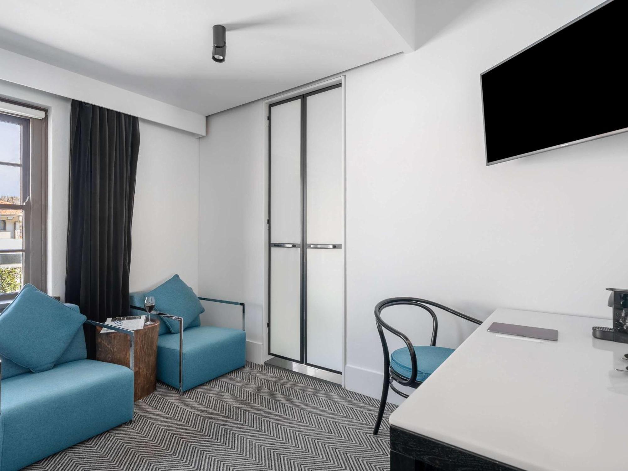 Peppers Gallery Hotel 4*