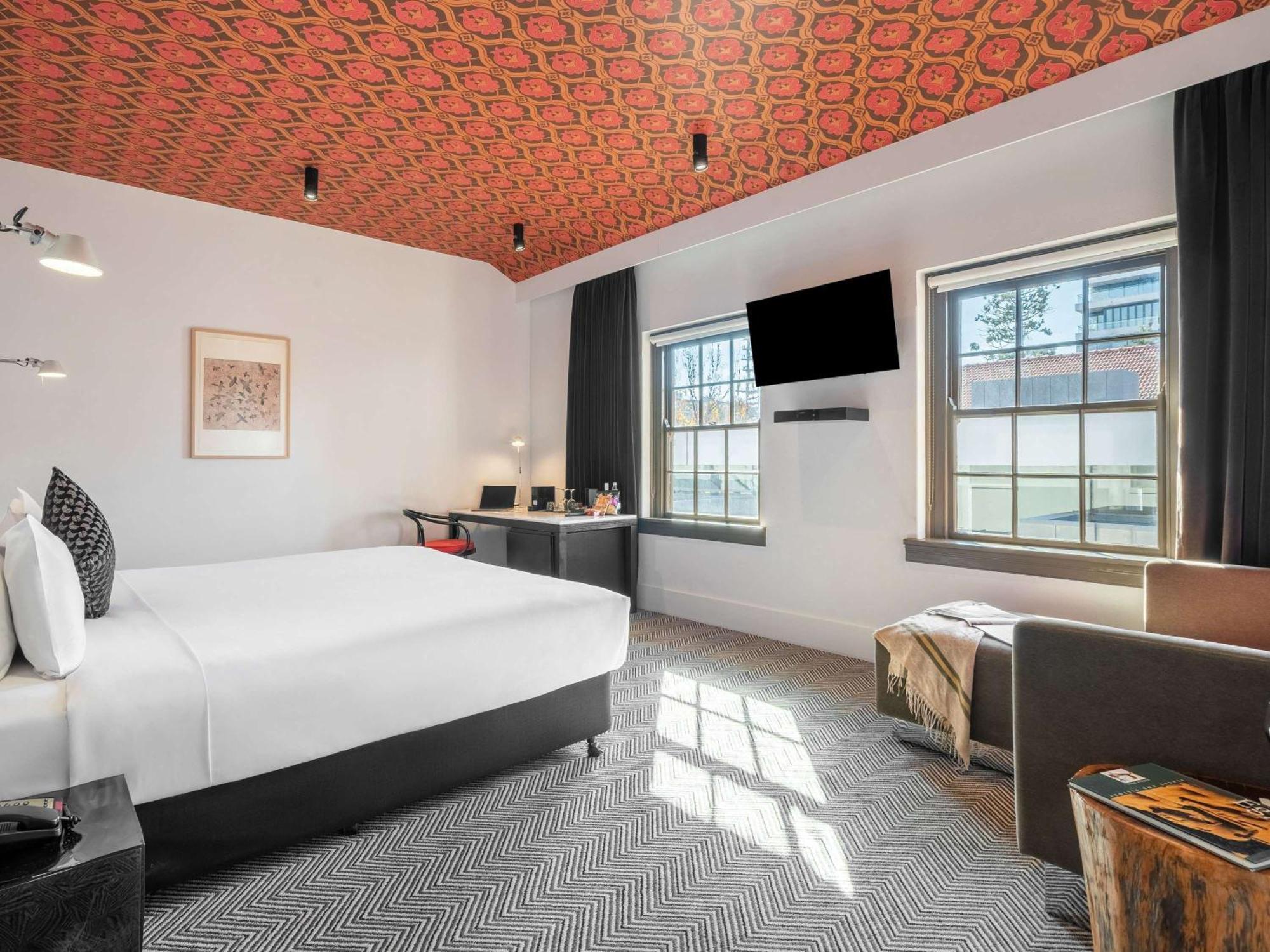 Peppers Gallery Hotel 4*