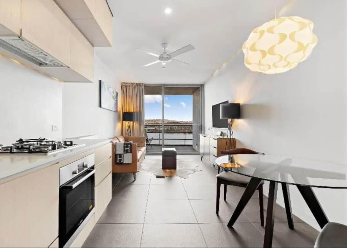 Nishi-execs Couples And Family Retreat Apartment