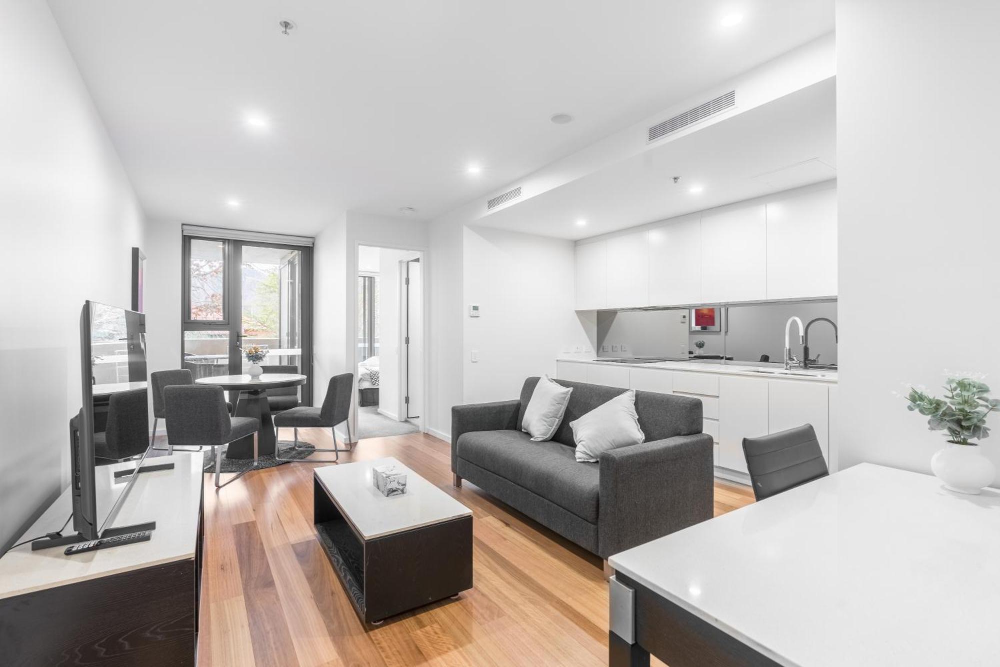 Apartment Modern Next To Centre Canberra