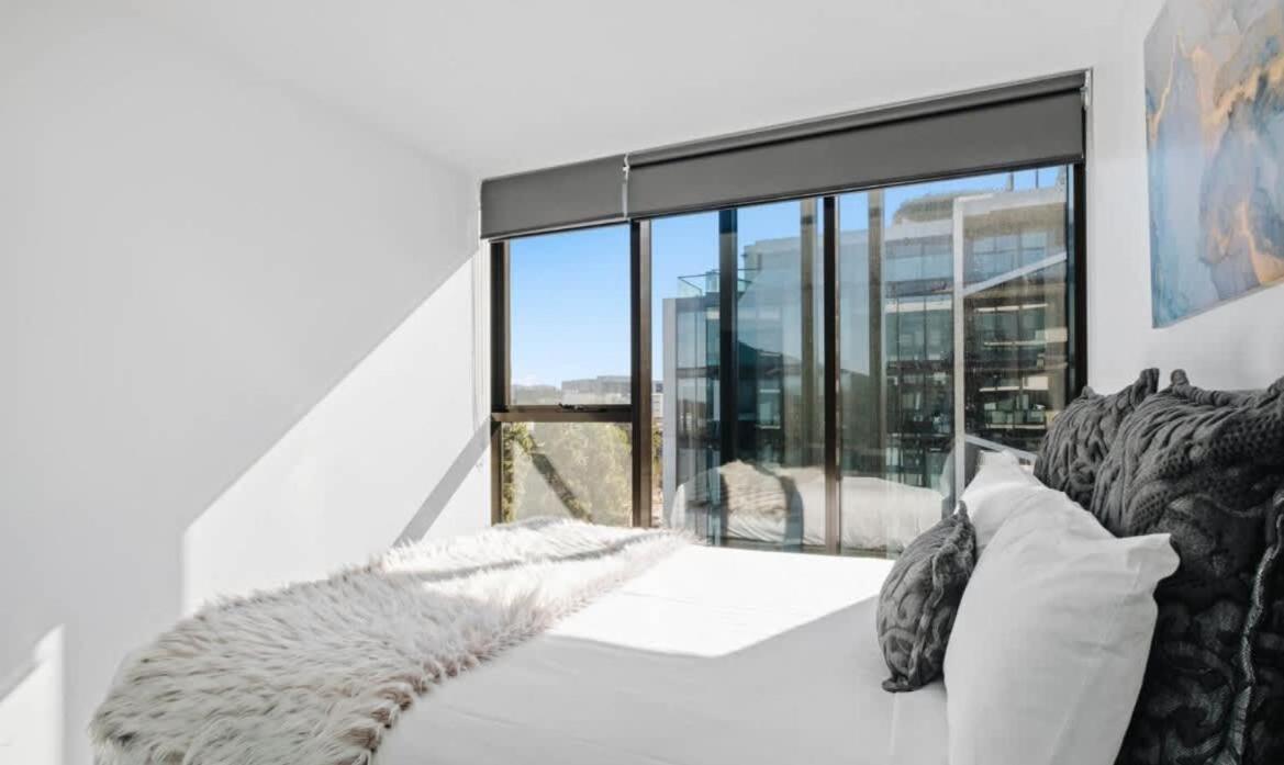 City-views-stylish-2bed2bath * Canberra