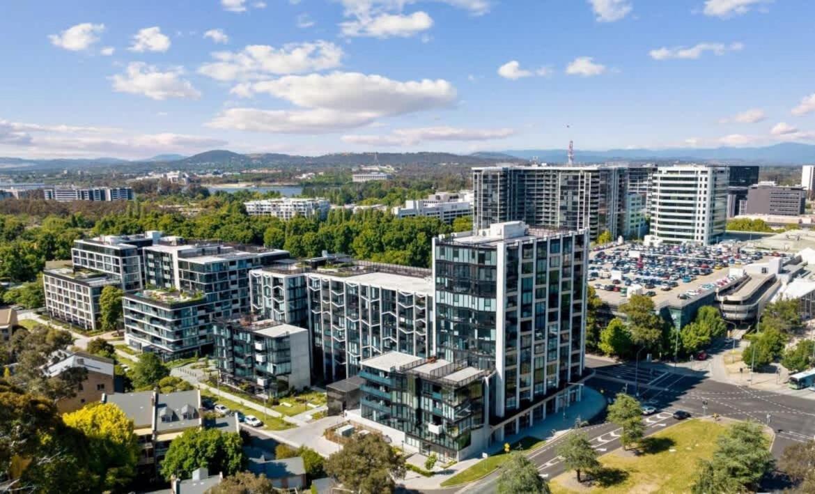 City-views-stylish-2bed2bath Canberra