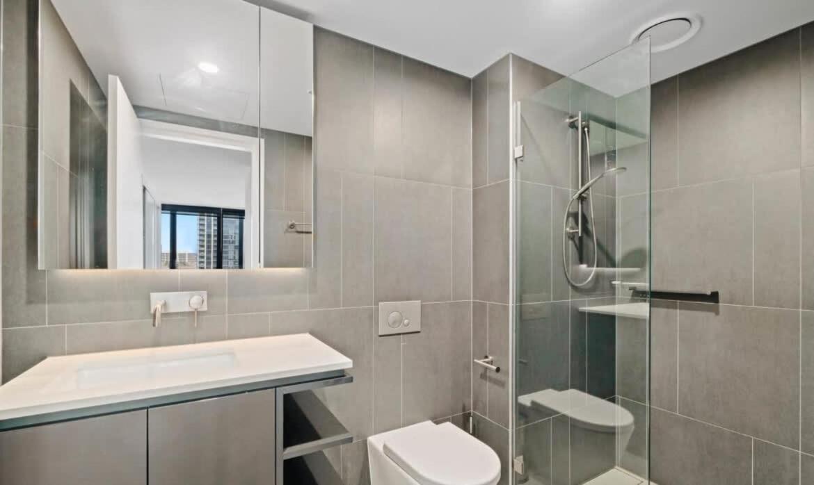 Apartment City-views-stylish-2bed2bath Canberra