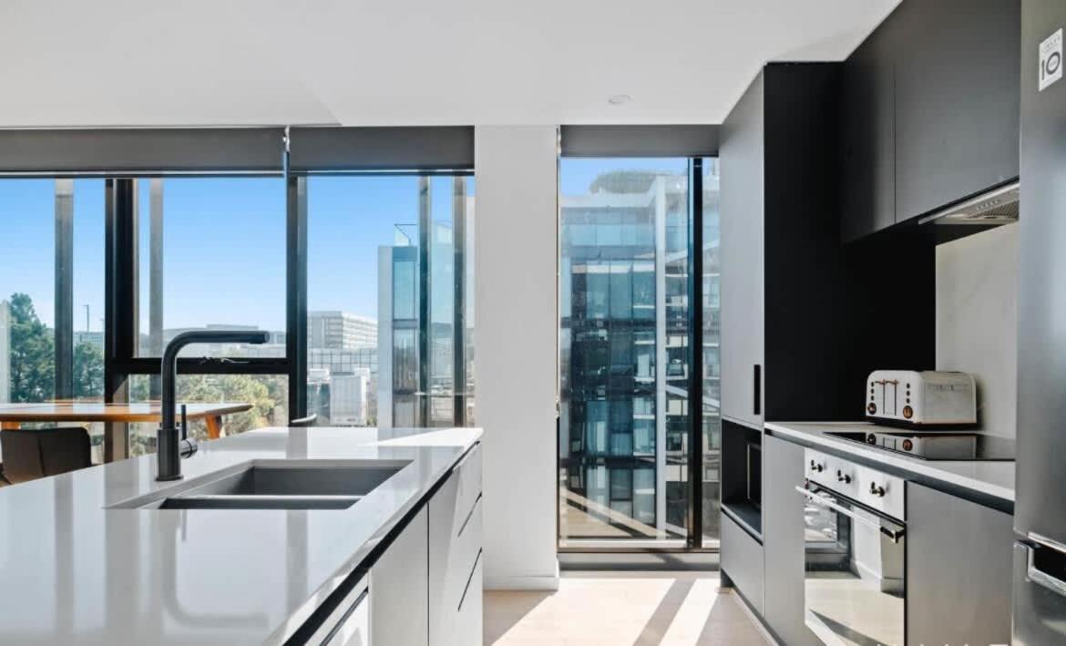 City-views-stylish-2bed2bath *