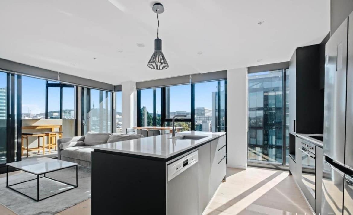 City-views-stylish-2bed2bath * Canberra