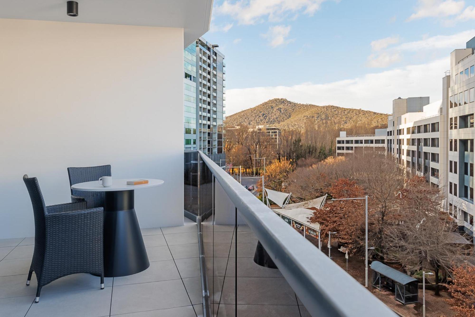 Aparthotel Meriton Suites Canberra