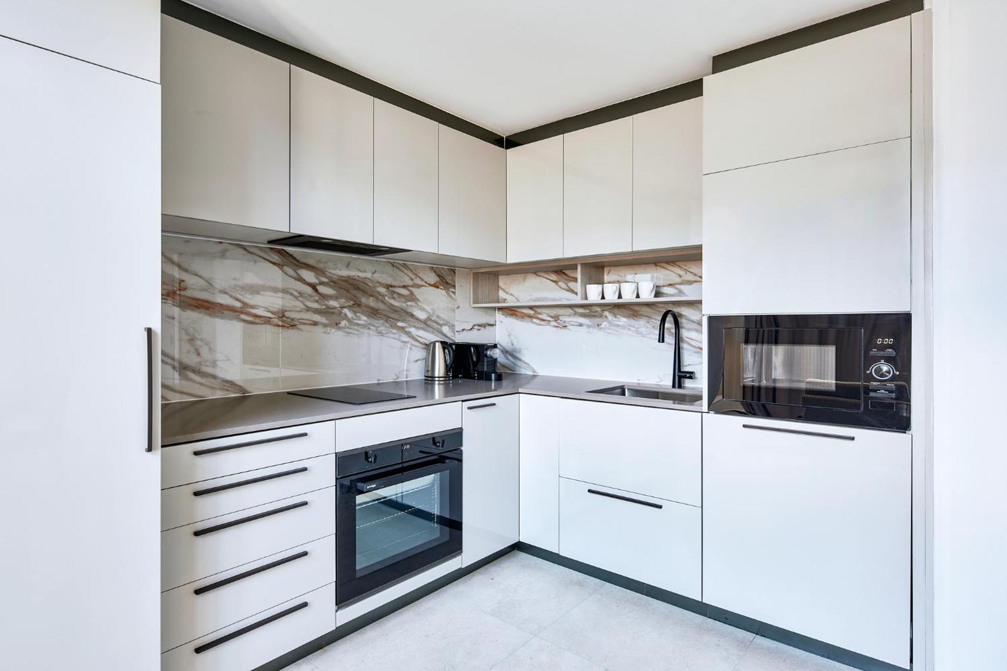 Meriton Suites Canberra