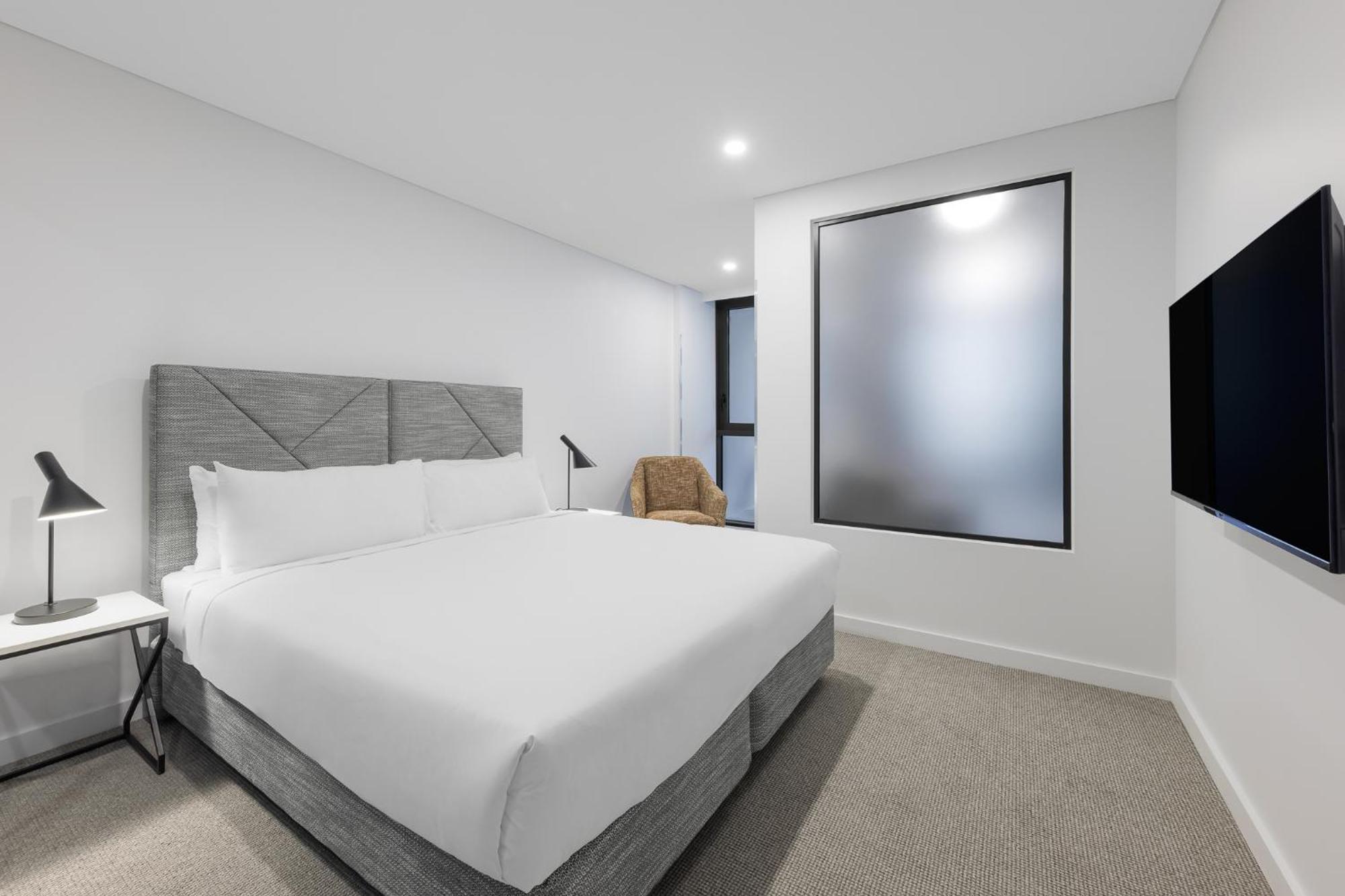 Aparthotel Meriton Suites Canberra
