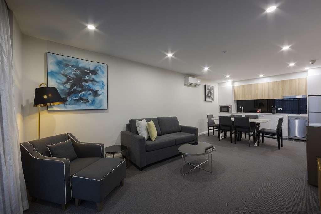 Avenue Hotel Canberra