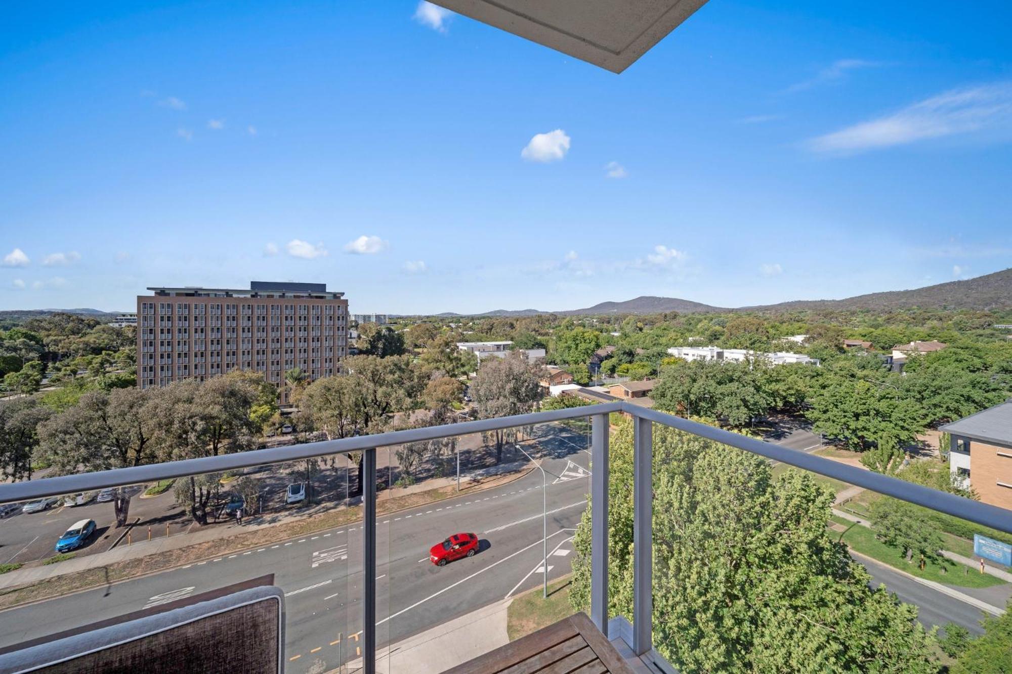 Apartment Spacious Inner-city 1-bed In Trendy Braddon *