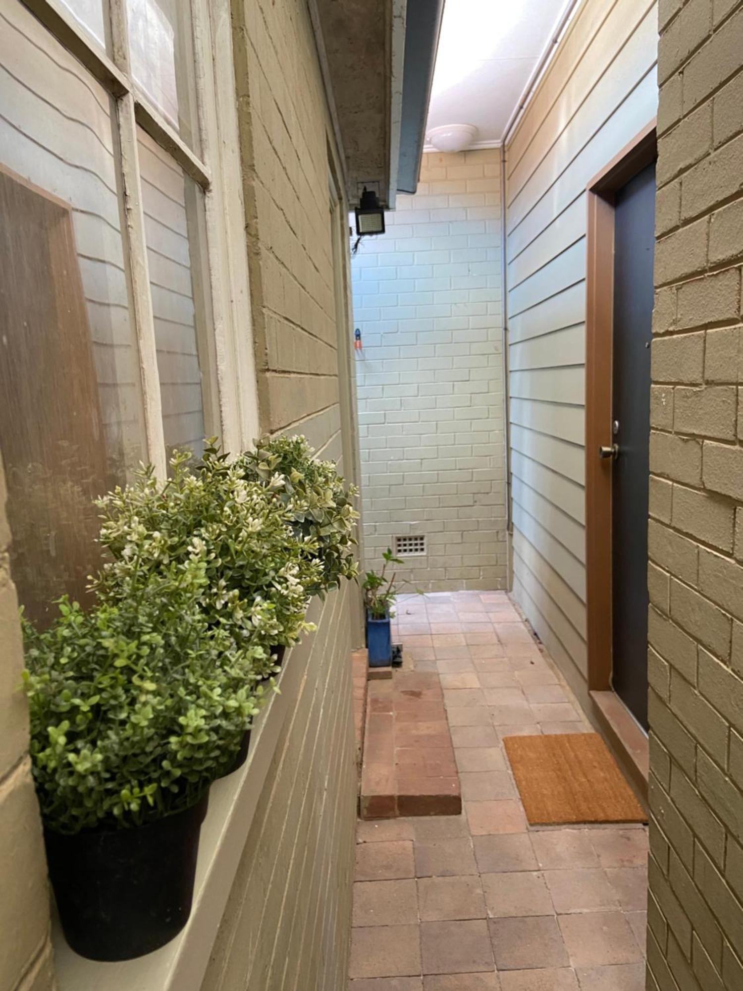 Griffith Gallery Flat Apartment Canberra