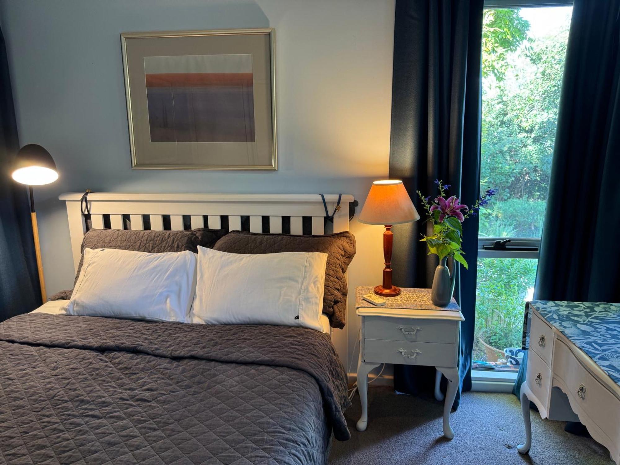 Griffith Gallery Flat Canberra