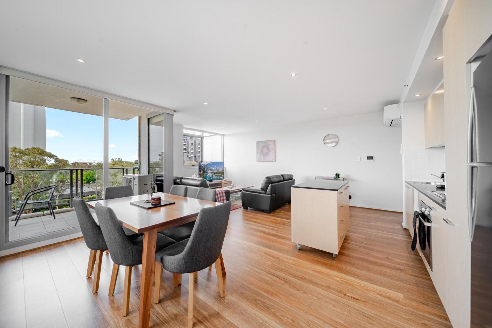 Apartment Stylish 1-bed Flat With Pool Bbq & Sauna Access *