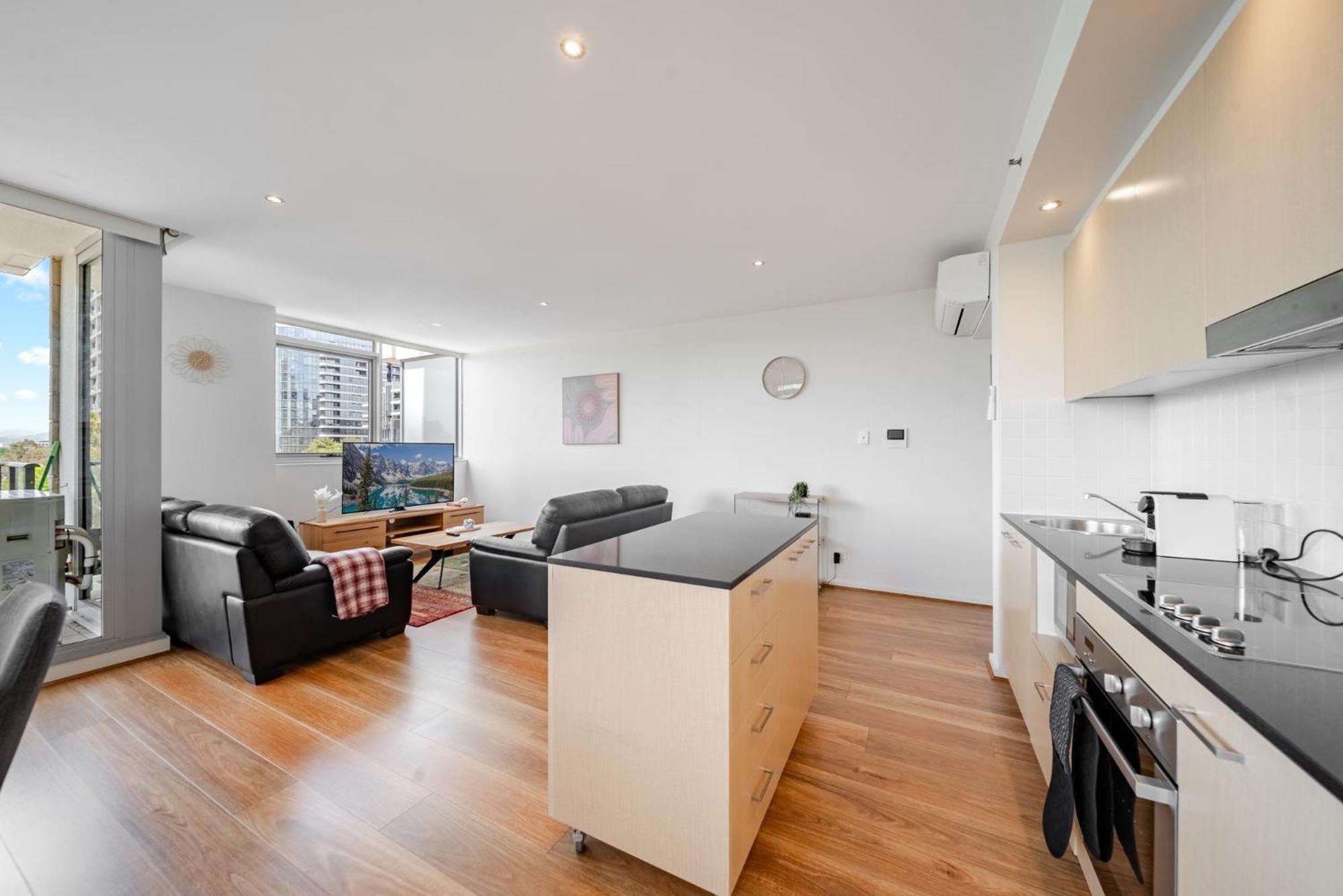 Apartment Stylish 1-bed Flat With Pool Bbq & Sauna Access