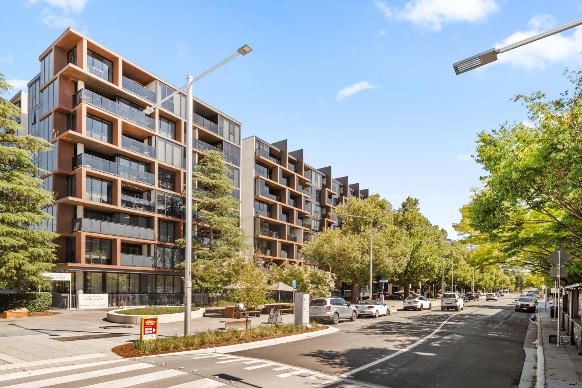 1-bed With Pool And Gym Access * Canberra
