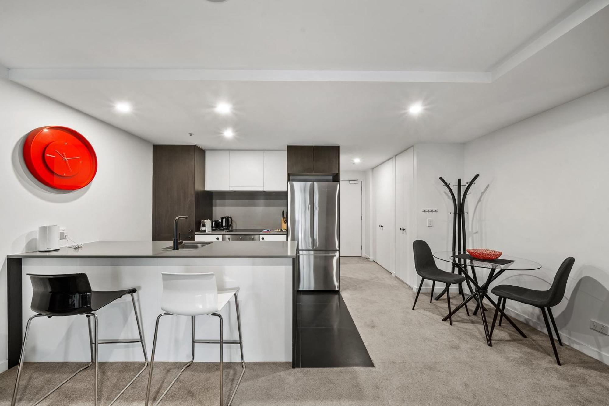 Apartment 1-bed With Pool And Gym Access