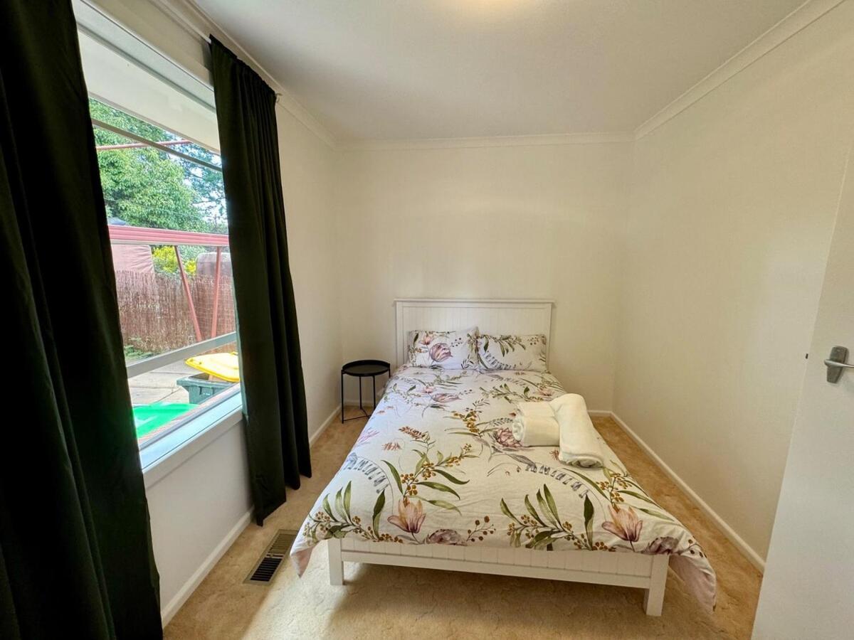 Elegant 4br In Red Hill * Canberra