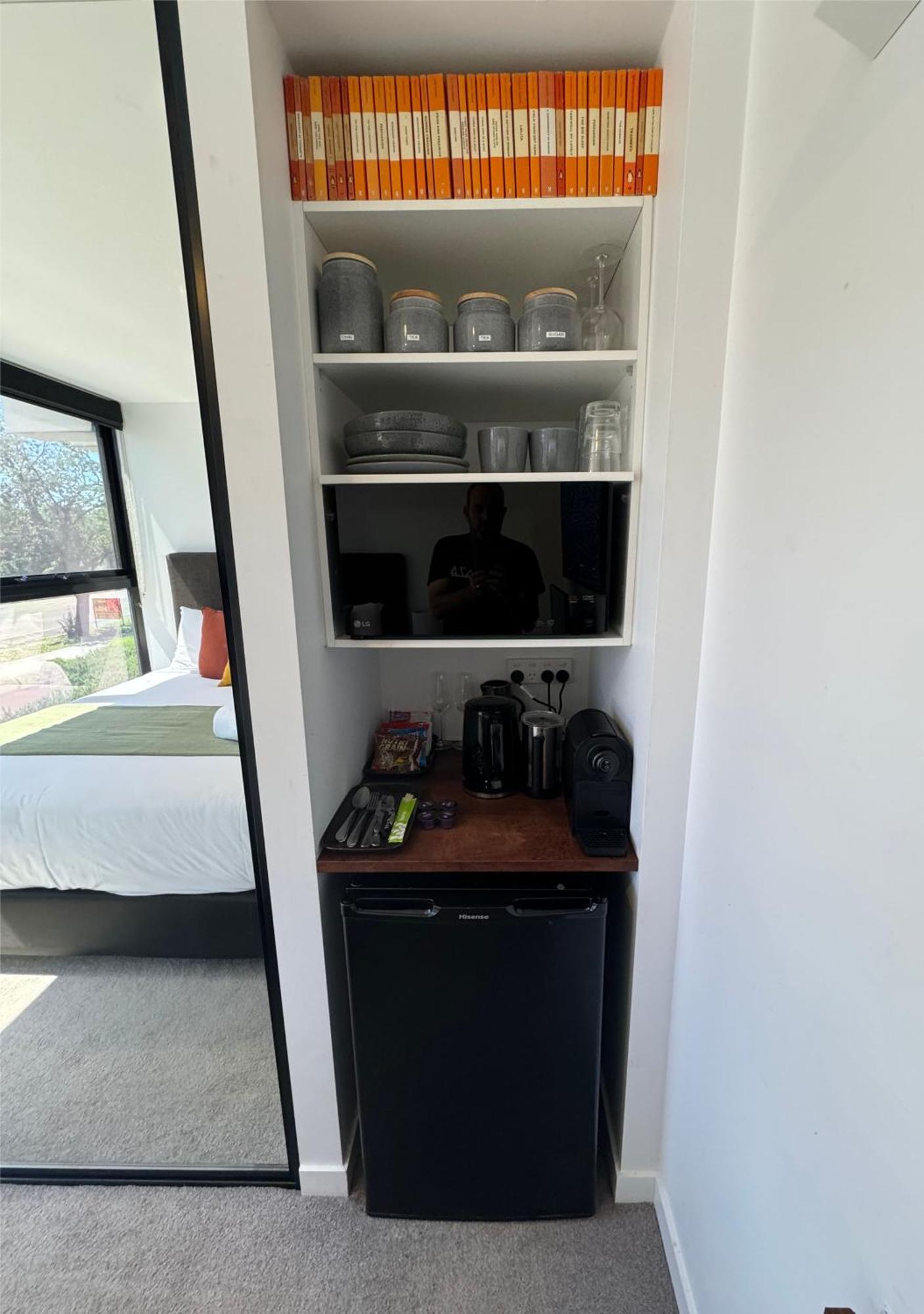 Little Midnight 2 Apartment