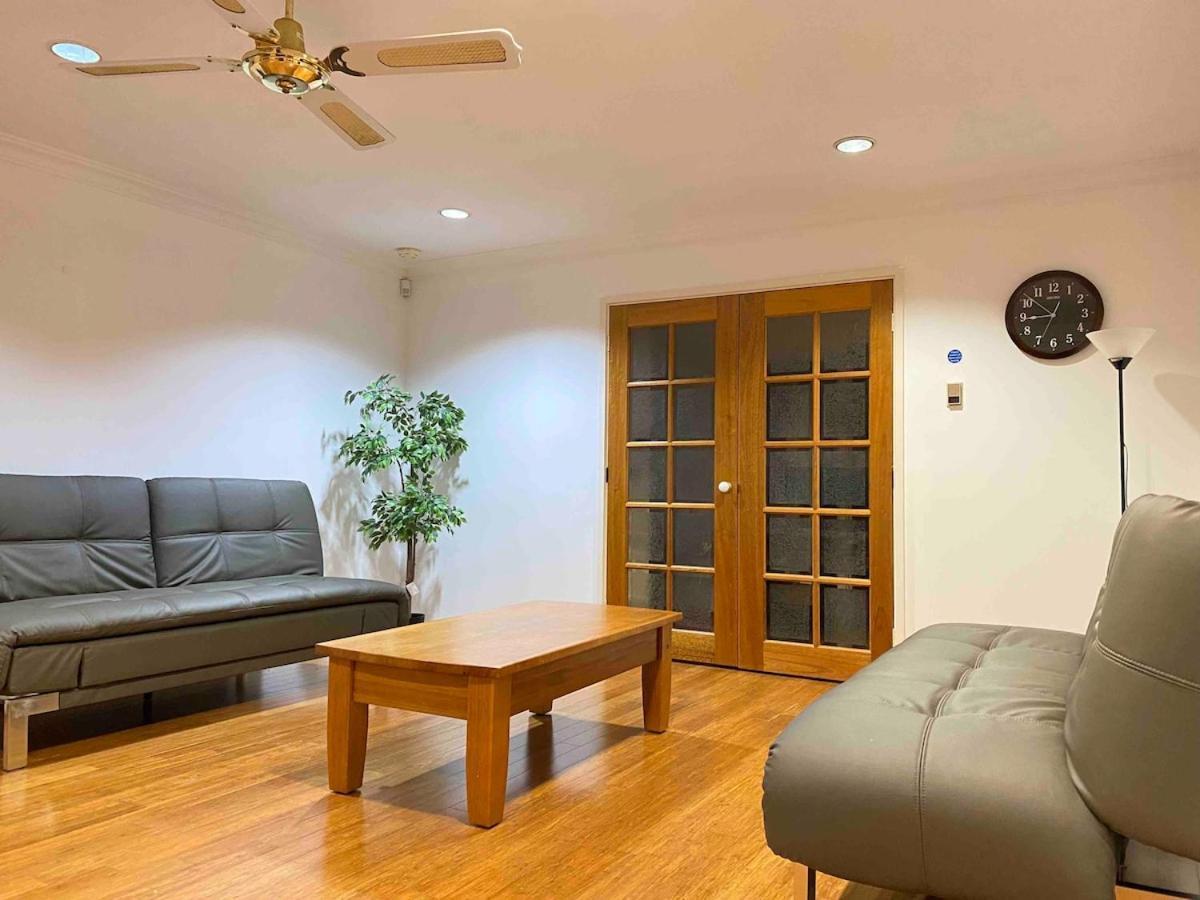Holiday home Hawker 4br House Canberra