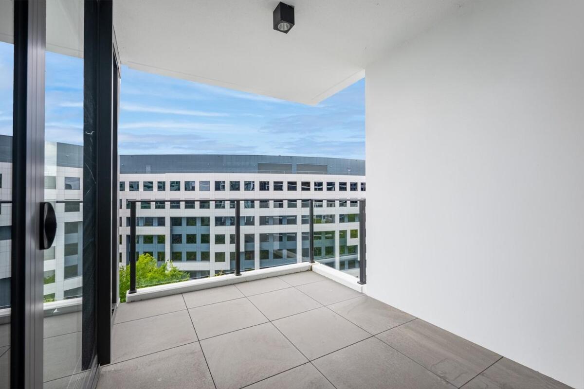 Modern 2b&2b Retreat Await Apartment