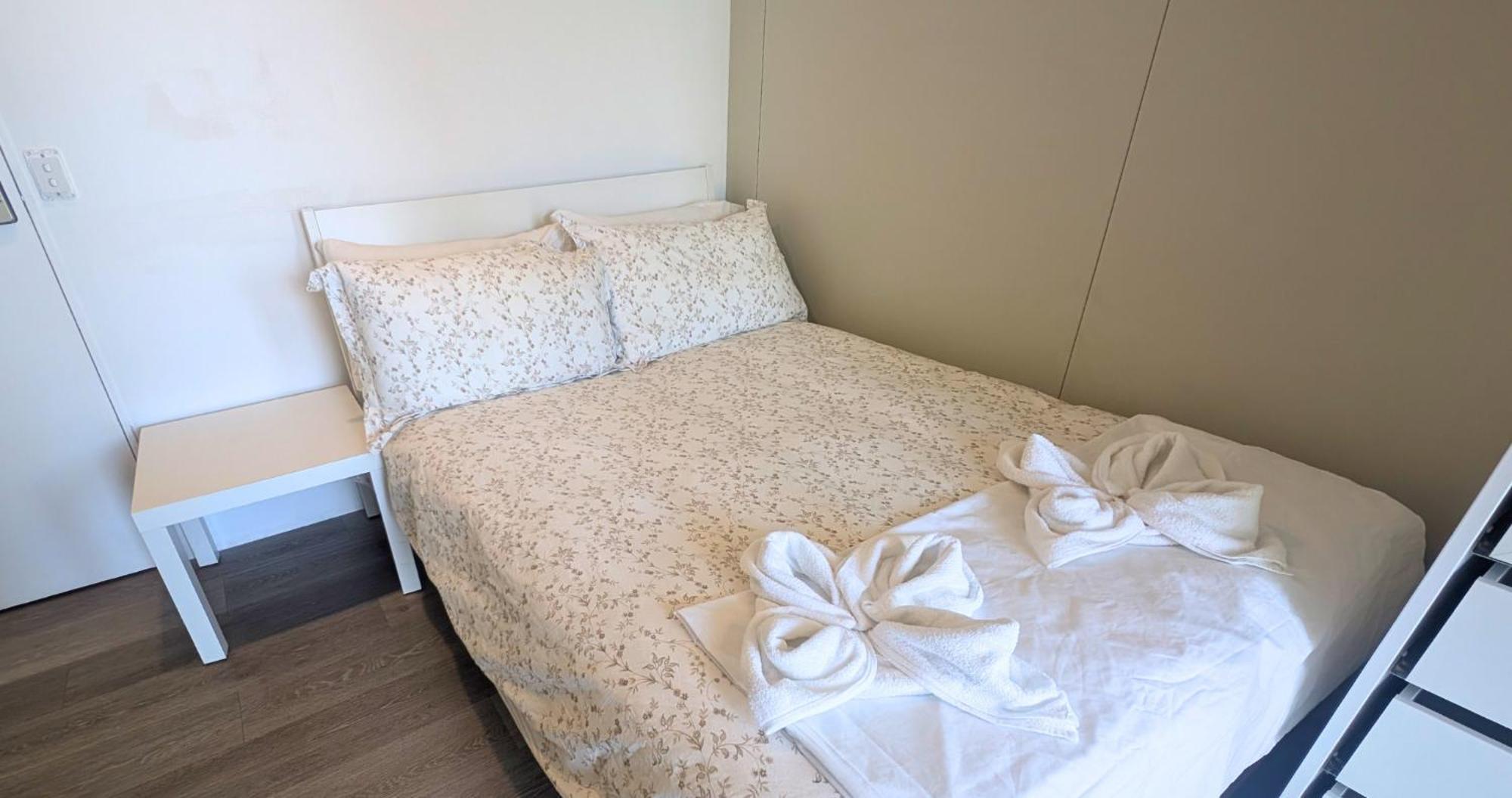 Dana-cozy Private In Shared Apt-rm 1 Homestay Canberra