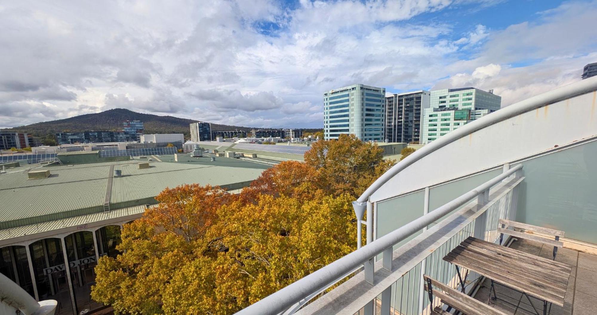 Dana-cozy Private In Shared Apt-rm 1 Canberra