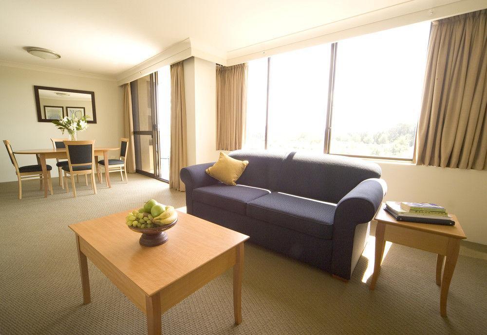 Breakfree Capital Tower Aparthotel Canberra