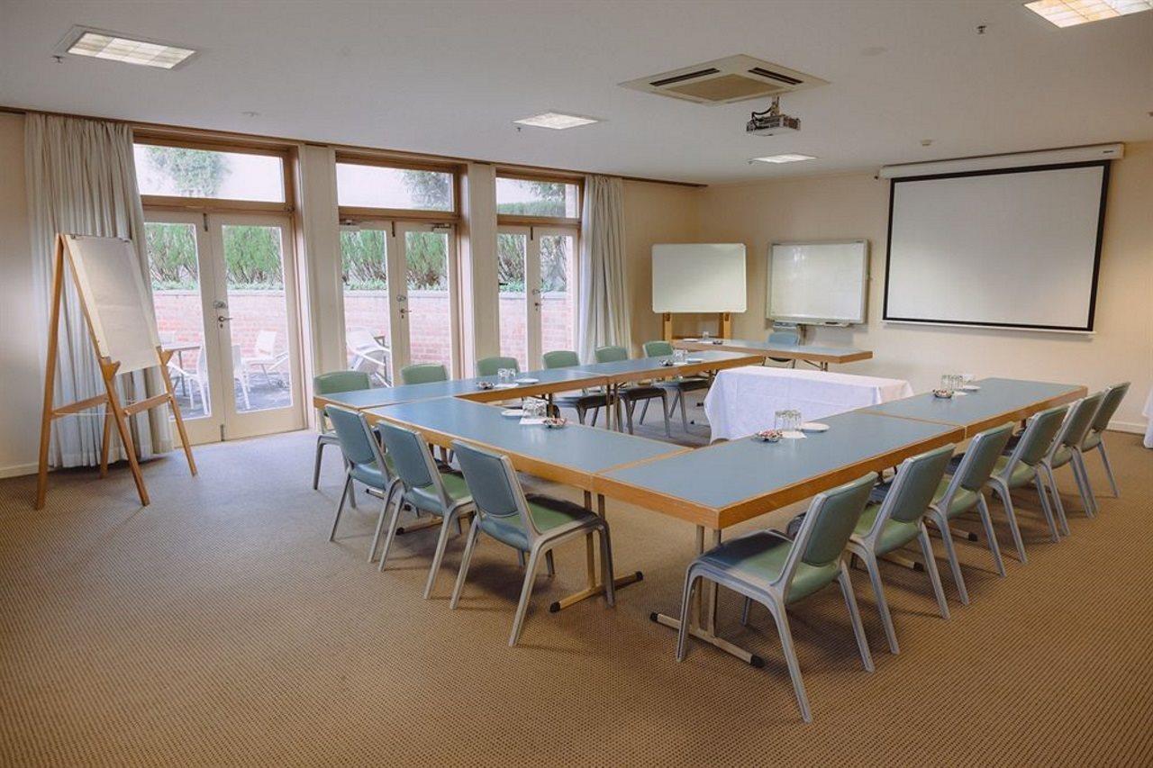 Hotel House - Anu 3*