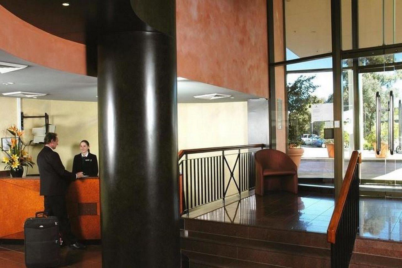 Aparthotel Breakfree Capital Tower Canberra