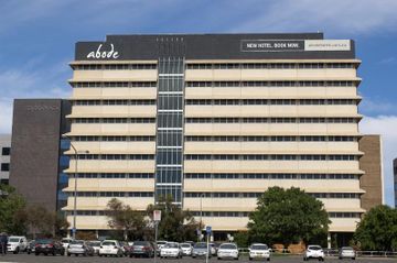 Abode Woden 4*