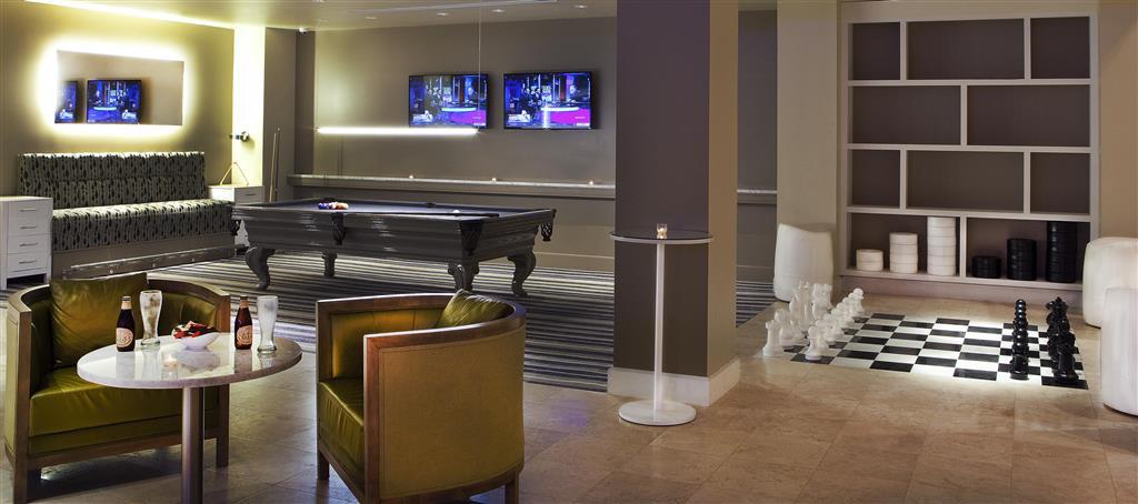 Avenue Hotel
