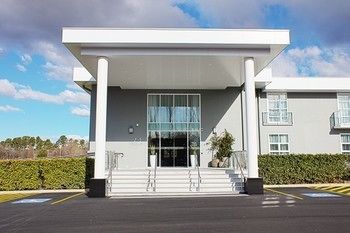 Hotel Abode Narrabundah