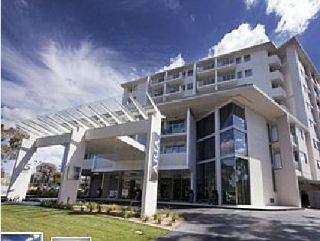Adina Serviced Dickson Aparthotel 4*