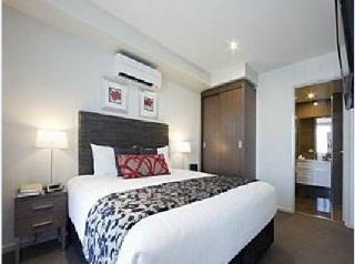 Adina Serviced Dickson Aparthotel