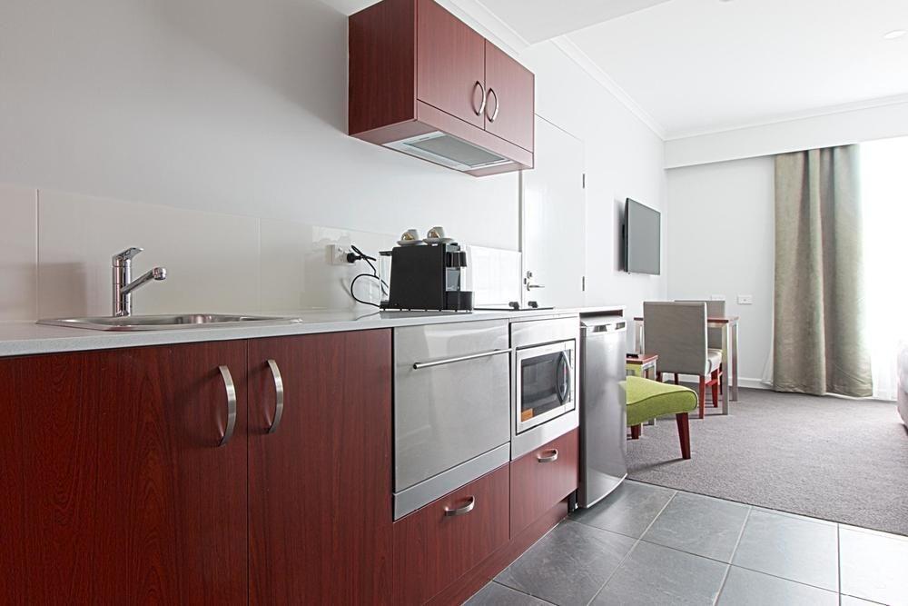Hotel Abode Narrabundah Canberra