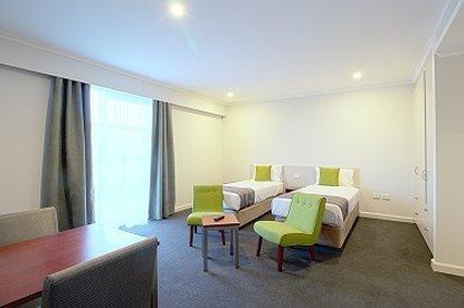 Hotel Abode Narrabundah