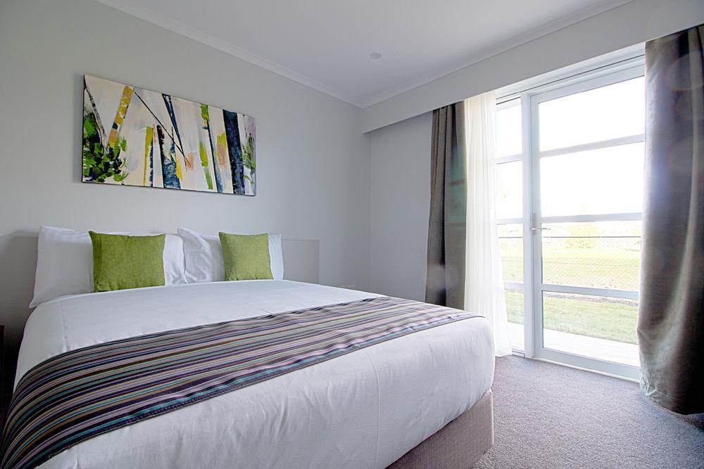 Abode Narrabundah Hotel