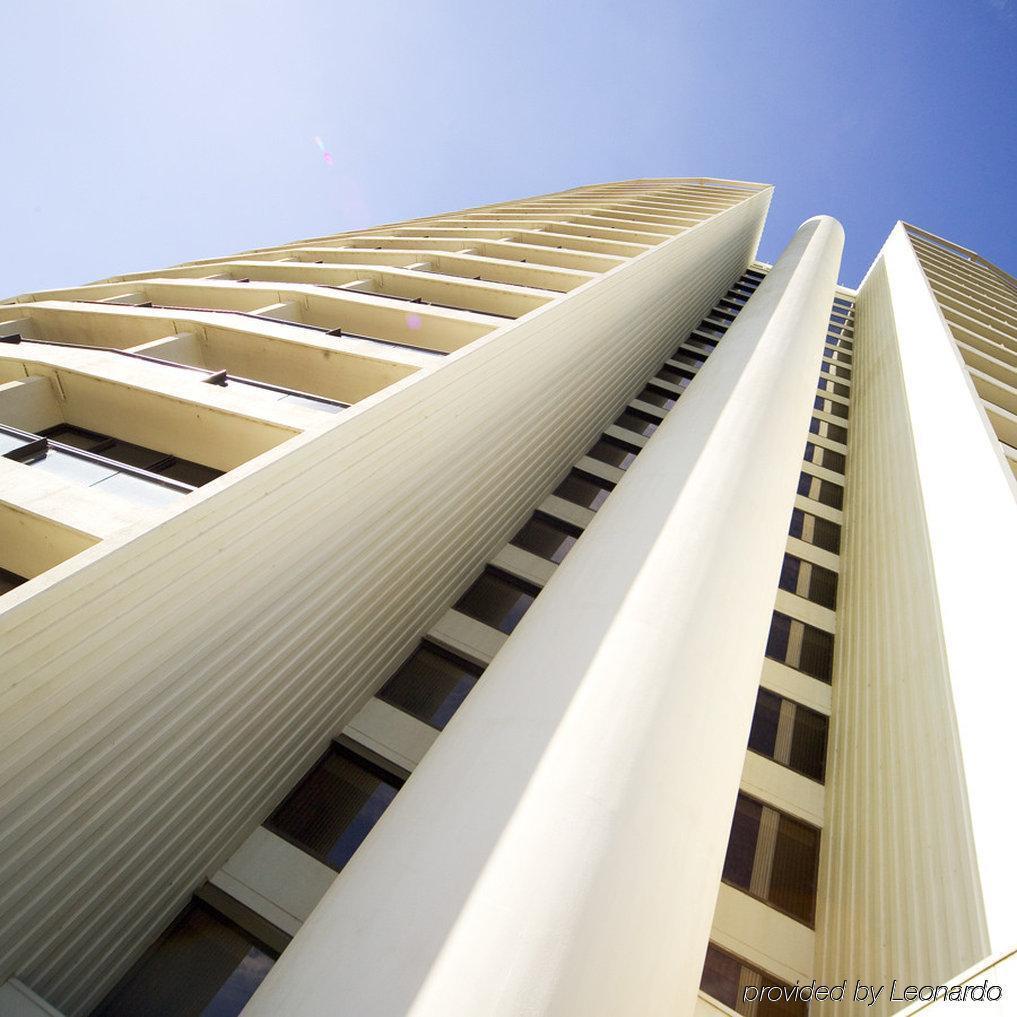 Breakfree Capital Tower 4*