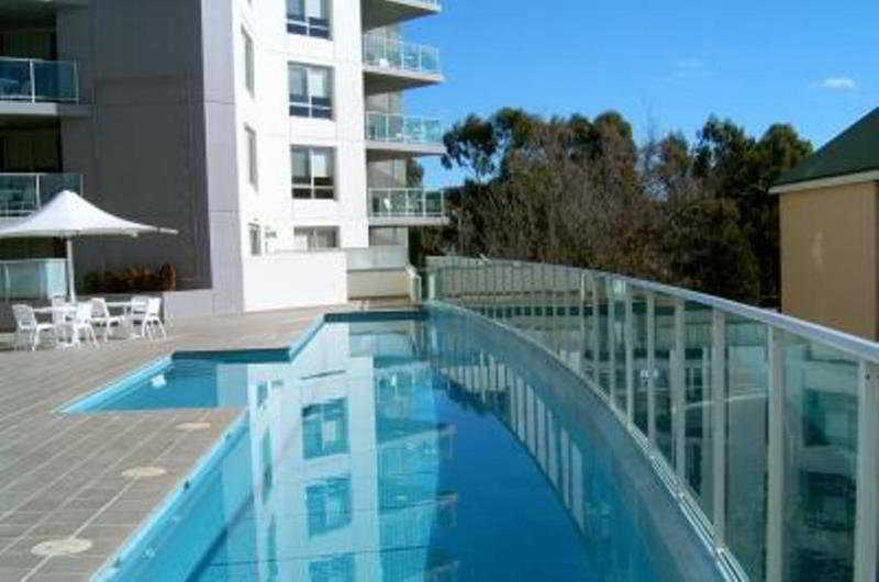 Clifton Suites On Northbourne Canberra