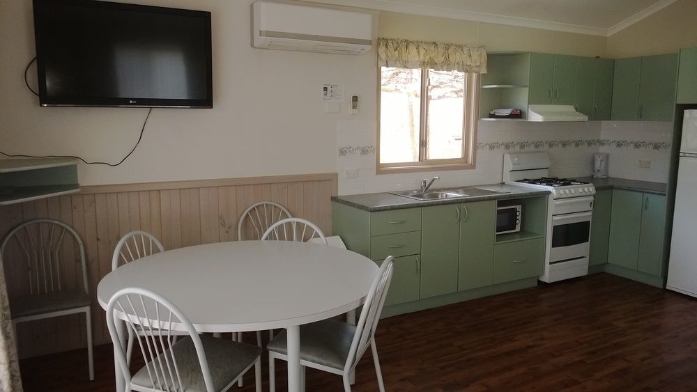 Carotel Canberra