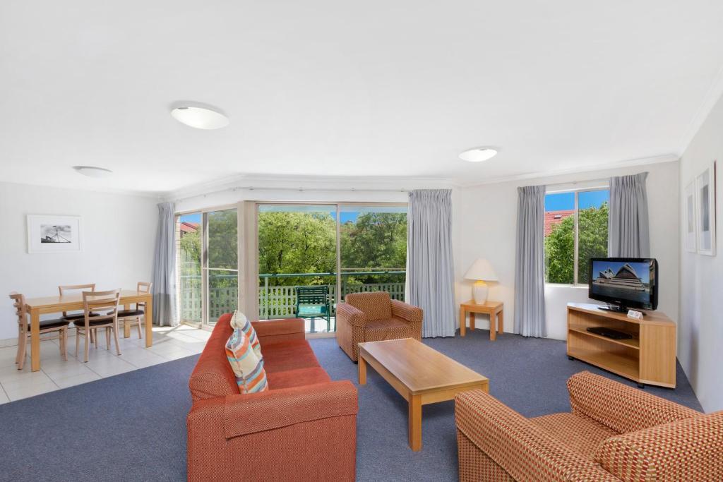 Kingston Terrace Serviced * Canberra