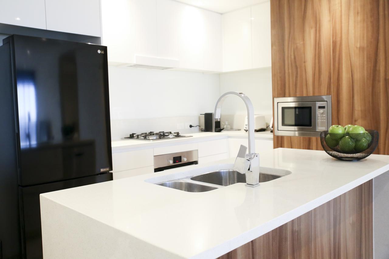 Kui Manhattan 2 * Canberra