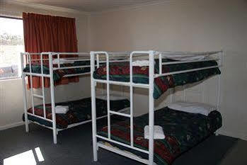 Carotel Motel 3*