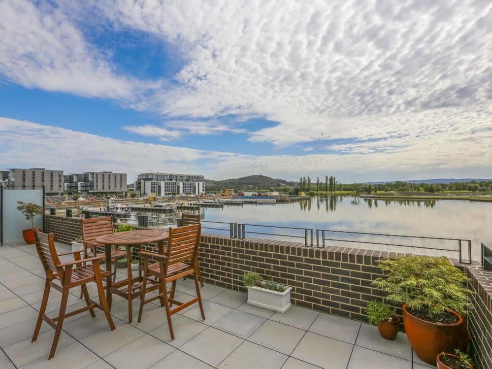 Dockside Kingston Act Apartment