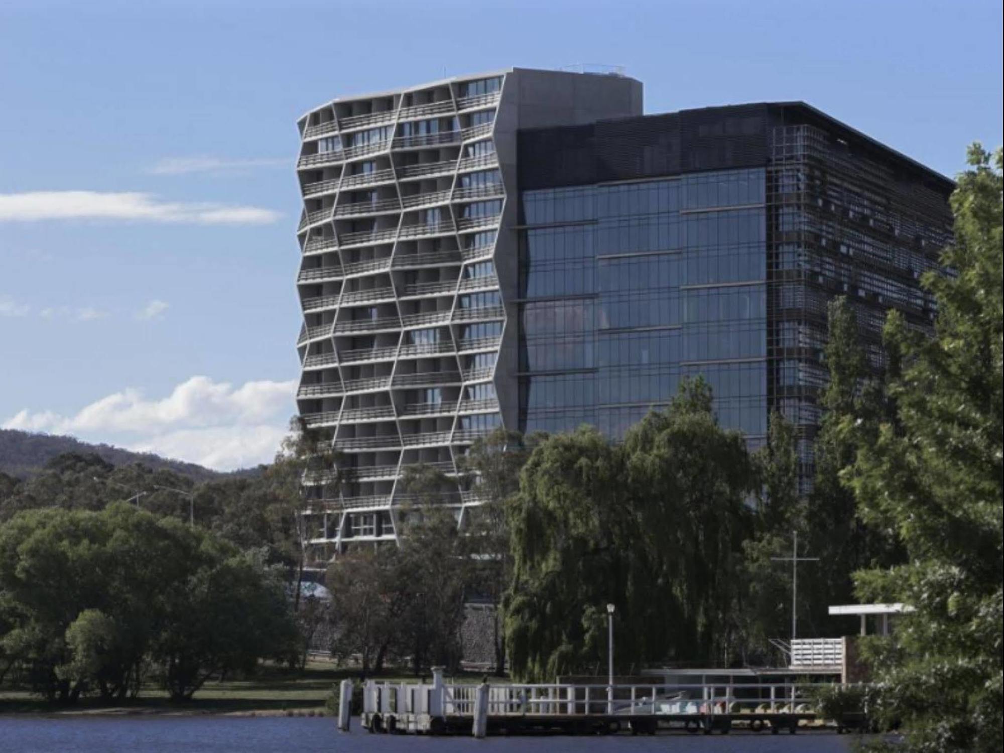 Aparthotel Nishi Eco Living By Ovolo 5*