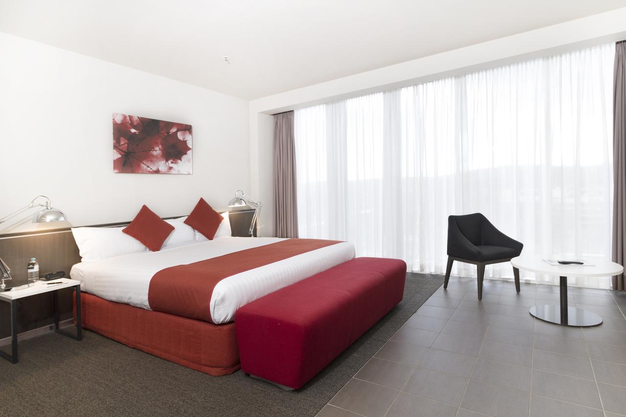 Abode Woden Aparthotel Canberra