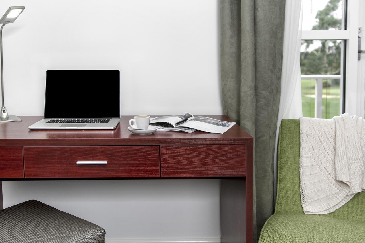 Abode Narrabundah 4*