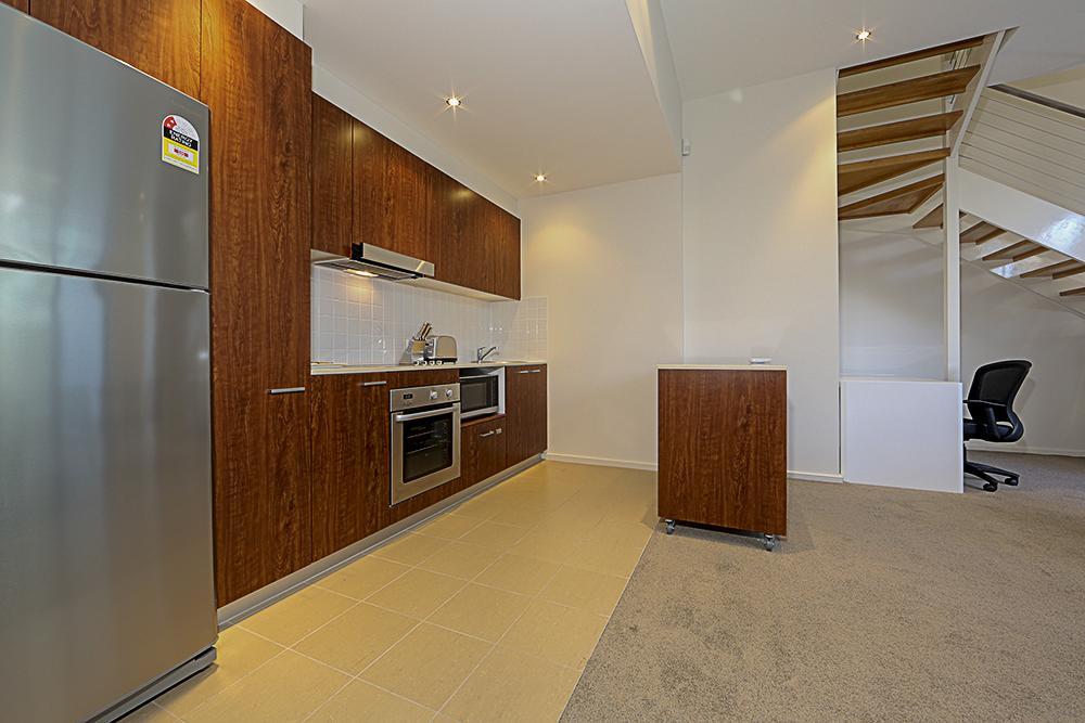 Accommodate - Metropolitan Apartment