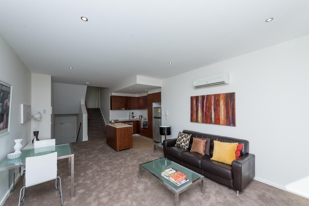 Apartment Accommodate - Metropolitan